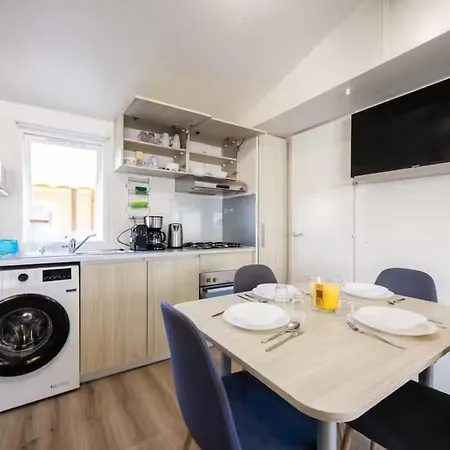 Mobil-home Climatise 68 Pers A 2 Pas De La Canet-en-Roussillon
